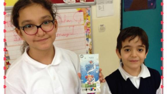 Albay Niyazi Esen İlkokulu Öğrencileri Süt İçiyor Sağlıklı Büyüyor