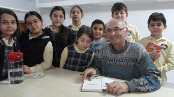 Kadir Has İlkokulunda Saygıdeğer Yazar Erdal Çakıcı Öğrencilerle Buluştu.