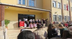 Osmangazi İmam Hatip Ortaokulu 23 Nisan Töreni
