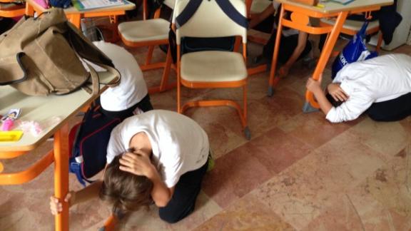 Albay Niyazi Esen İlkokulu Öğrencileri Deprem Öncesi Hazırlık Projesi