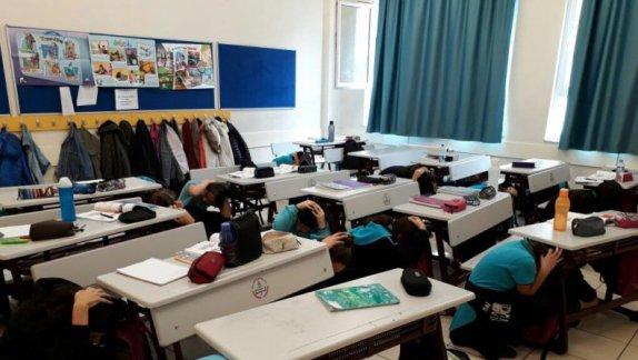 İBB Barbaros Hayrettin Paşa Ortaokulu - Deprem Tatbikatı Yapıldı