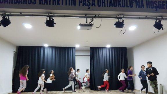 İBB Barbaros Hayrettin Paşa Ortaokulu - Tiyatro Yarışması Sonuçlandı