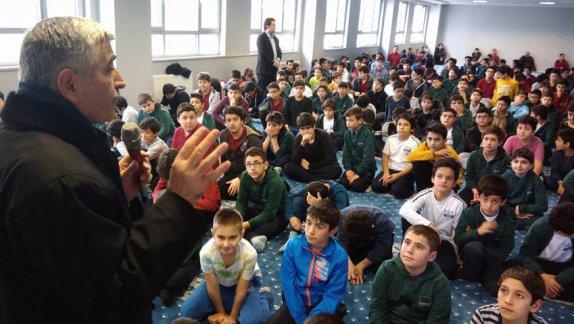 İlçe Milli Eğitim Müdürümüz Sn. Faik KAPTAN, ilçemiz Şehit Murat Mertel İmam Hatip Ortaokulunu ziyaret ederek okulda yürütülen çalışmalarla ilgili bilgi aldılar.