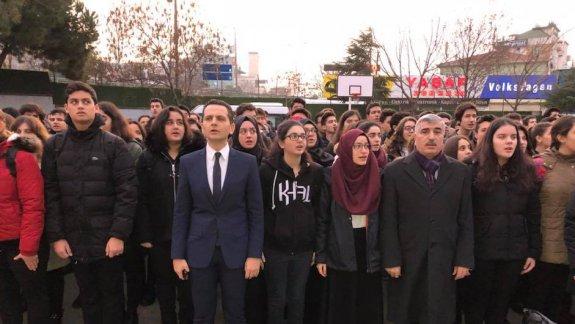 İlçe Milli Eğitim Müdürümüz Sn. Faik KAPTAN, "İstiklal Marşı´nı Birlikte Söylüyoruz" projesi çerçevesinde 8 Ocak 2018 Pazartesi Kadir Has Anadolu Lisesi´nin bayrak törenine katıldılar.