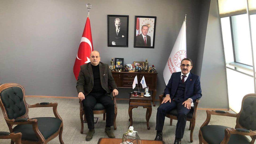 İstanbul Kantinciler Esnaf Odası Başkanı Sn. Vahap Osmanoğlu, İlçe Milli Eğitim Müdürümüz Sn. Hüseyin Aydoğdu'yu ziyaret etti.