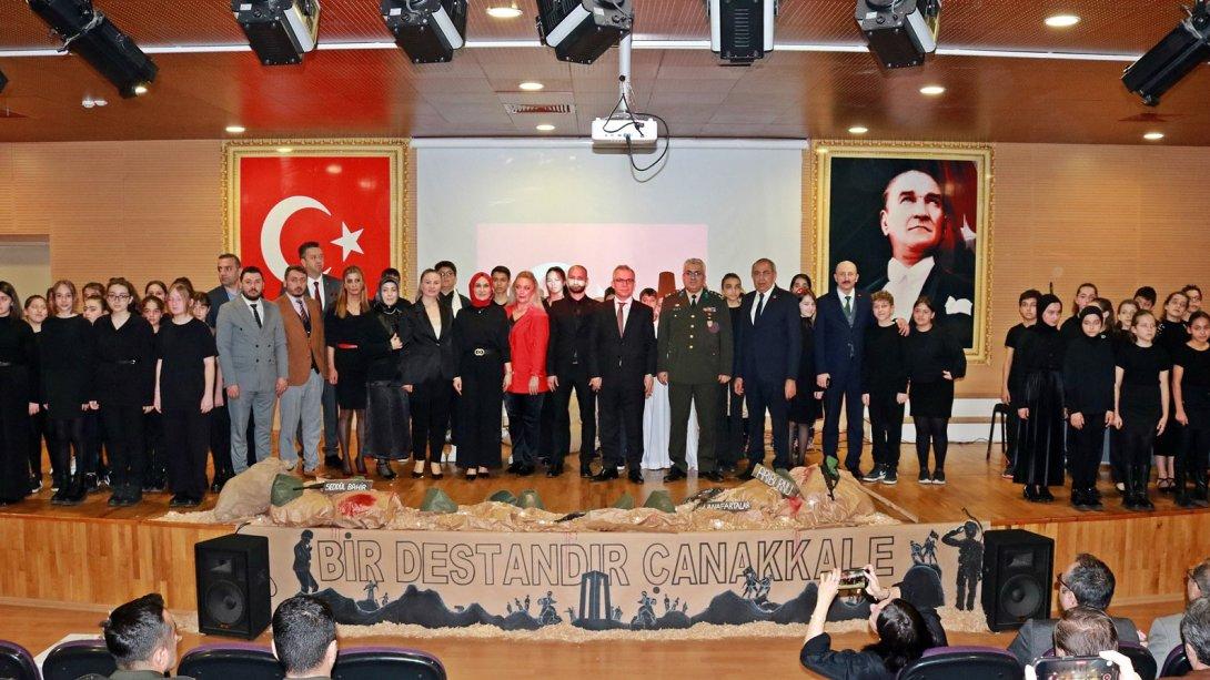 18 Mart Çanakkale Zaferi ve Şehitleri Anma Günü Programı Adnan Kahveci Ortaokulunda gerçekleştirildi.