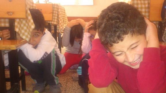 Şehit Öğretmen Nevzat Akdemir İlkokulu - Sivil Savunma Günü ve Deprem Tatbikatı