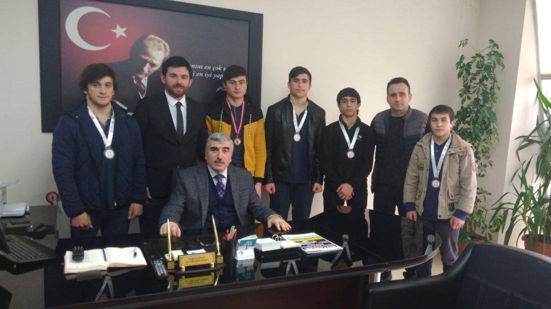 Maltepe Orhangazi Anadolu İmam Hatip Lisesinden Güreş Dalında Başarı