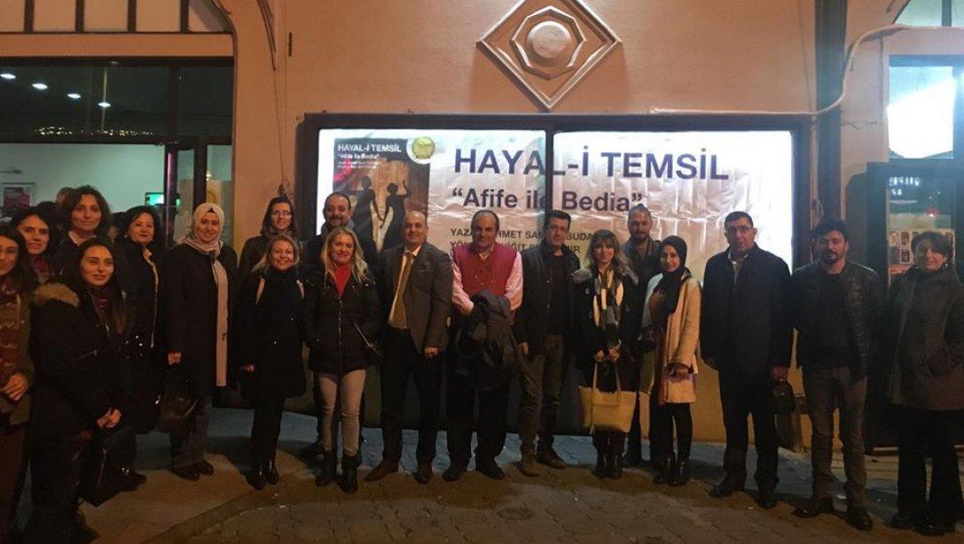 Öğretmeniyle Güzel İstanbul Projesi kapsamında Hayal-i Temsil isimli tiyatro oyununu izledik