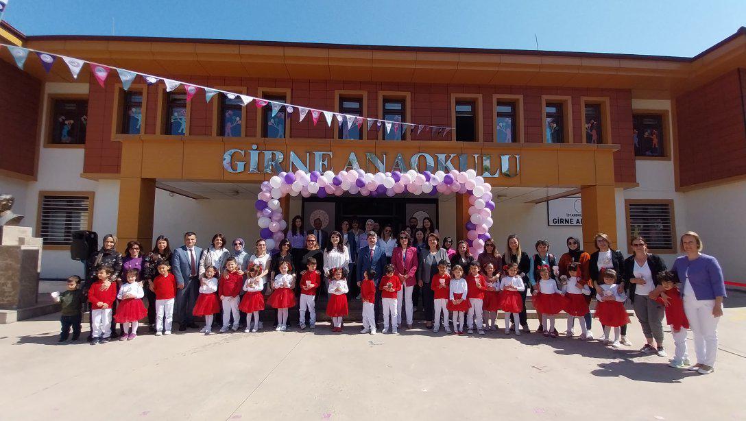 Anneler Günü münasebetiyle Girne Anaokulu'nun hazırlamış olduğu programa İlçe Milli Eğitim Müdürümüz Sn. Soner Can ve Şube Müdürlerimiz katılım sağlamıştır.