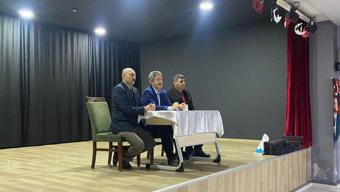 İstanbul İl Milli Eğitim Müdürü Sn. Levent Yazıcı Maltepe ziyaretinde MTSK sınavı uygulama alanlarında incelemelerde bulundular.