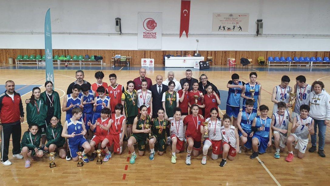 Okul Sporları kapsamında düzenlenen 3x3 Basketbol İstanbul Finalleri Sonuçları Açıklandı.