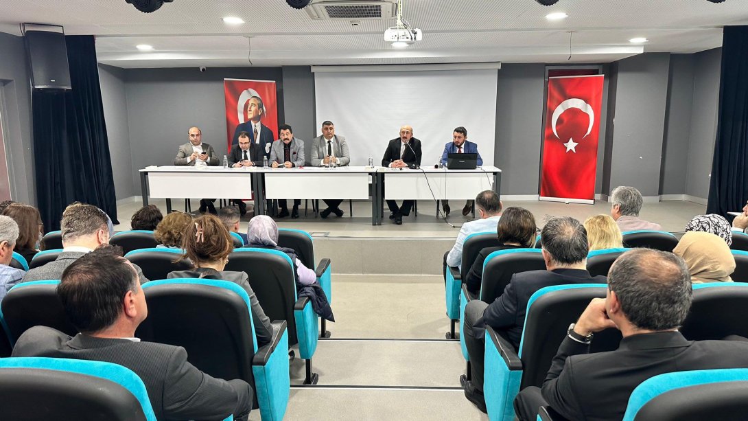 Mayıs Ayı İlçe Okul/Kurum Müdürleri Toplantısı TEV Abdullah Nezahat Erboz İlkokulunda Gerçekleştirildi.