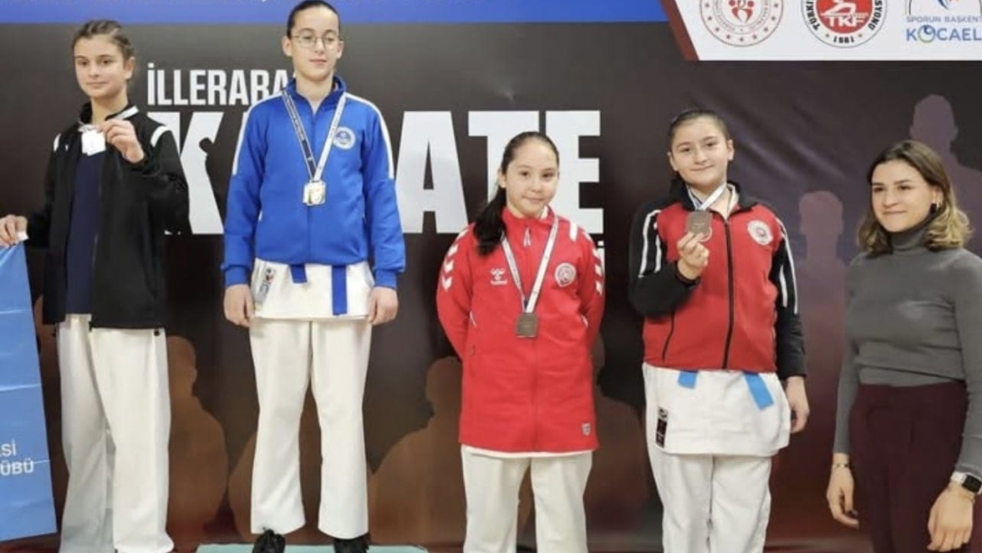 İller Arası Karate Turnuvası 1. Etabında 3'üncülük Başarımız